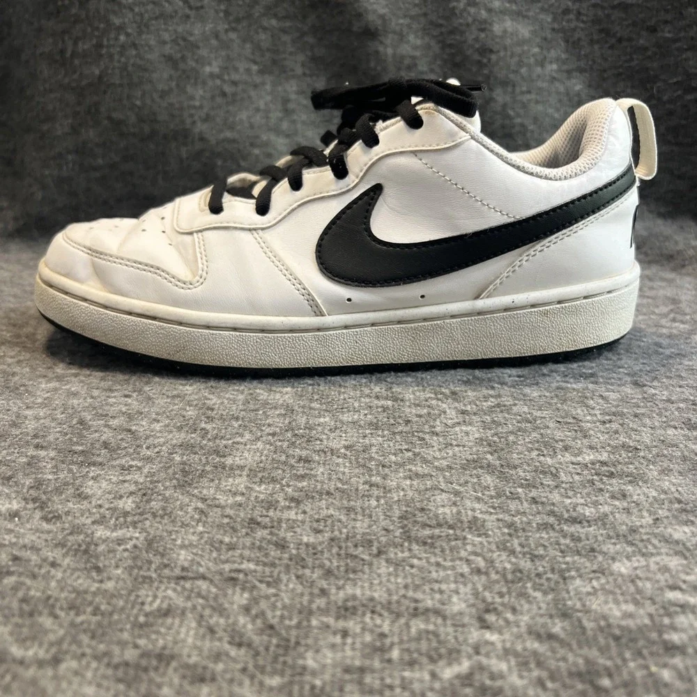 Nike Shoes Youth 6 Court Borough Low Sneakers‎ DV5456-104 White Black